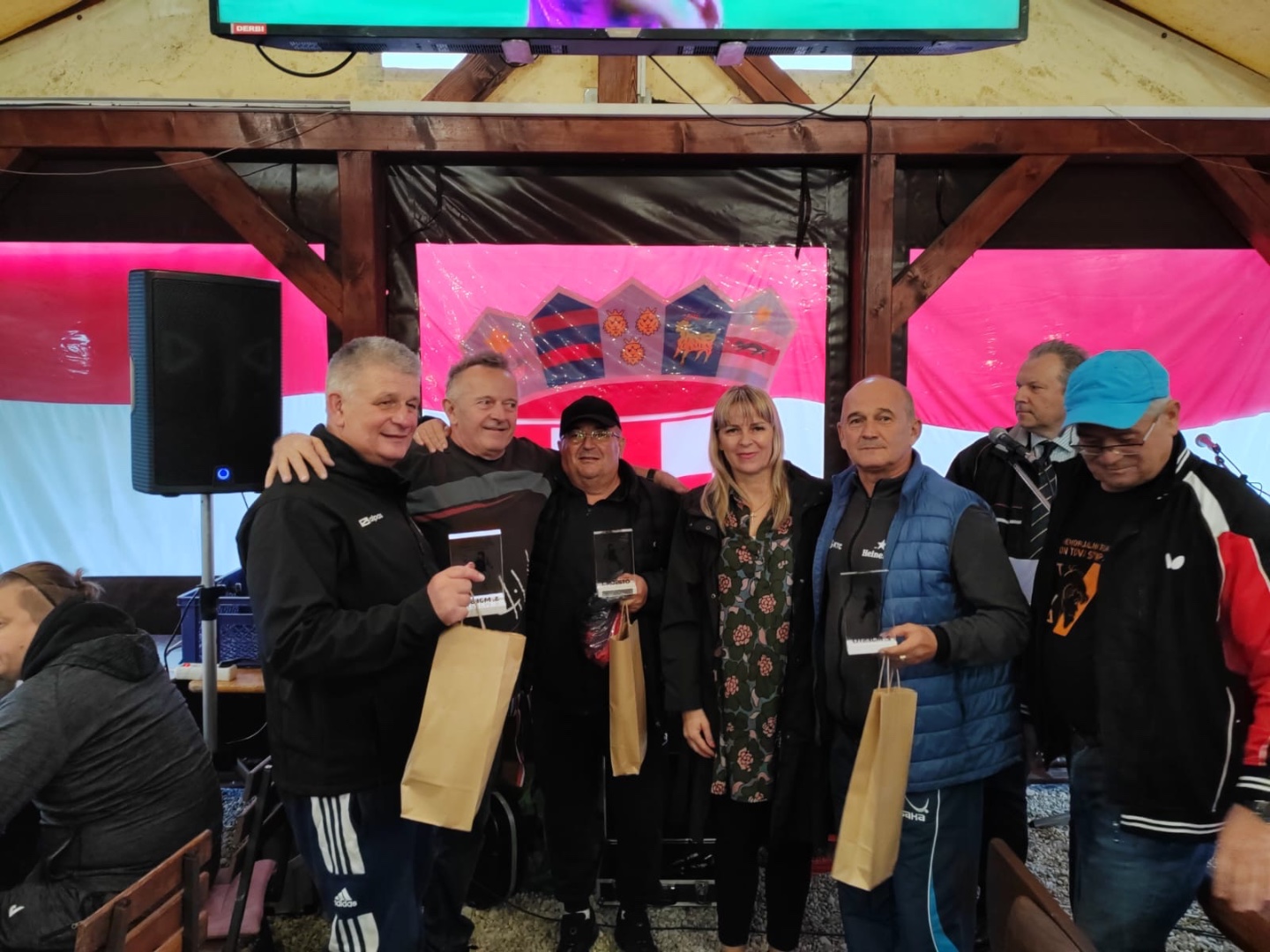 bdfe5b98-14ac-4869-b951-2ed920b311c0